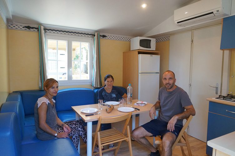 Interieur Mobil-Home Arinella Camping International Calvi Corse